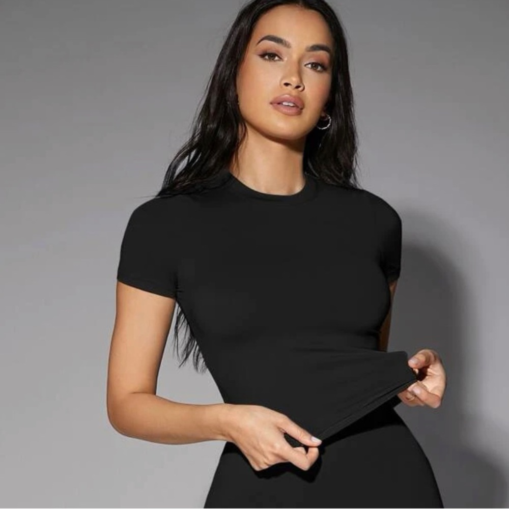 Basic Black Top - image 1